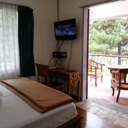 Villa 5Cemara Lembang Εξωτερικό φωτογραφία