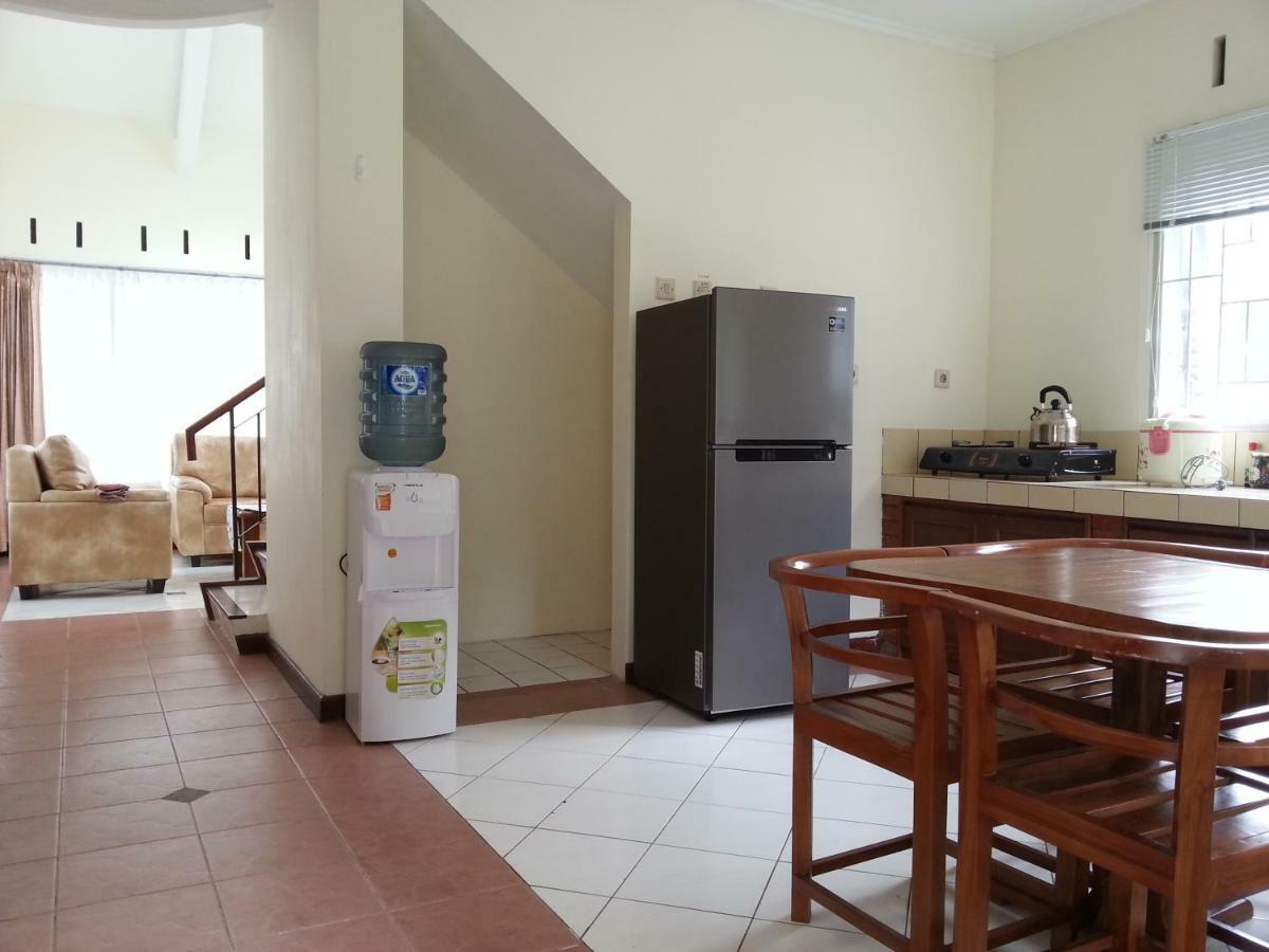 Villa 5Cemara Lembang Εξωτερικό φωτογραφία